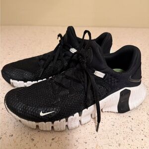 Nike Black metcon woman 8